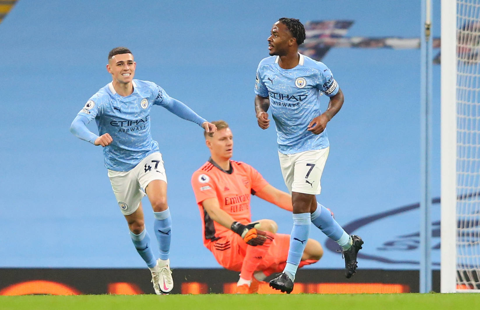 伤病特例窗仅开一个月，巴萨需要在10月中旬前签下新门将